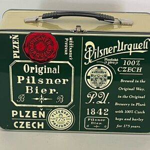 Green Metal Lunch Box